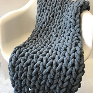 Chunky Knit Blanket, Knit Blanket, Giant Throw, Arm Knitting