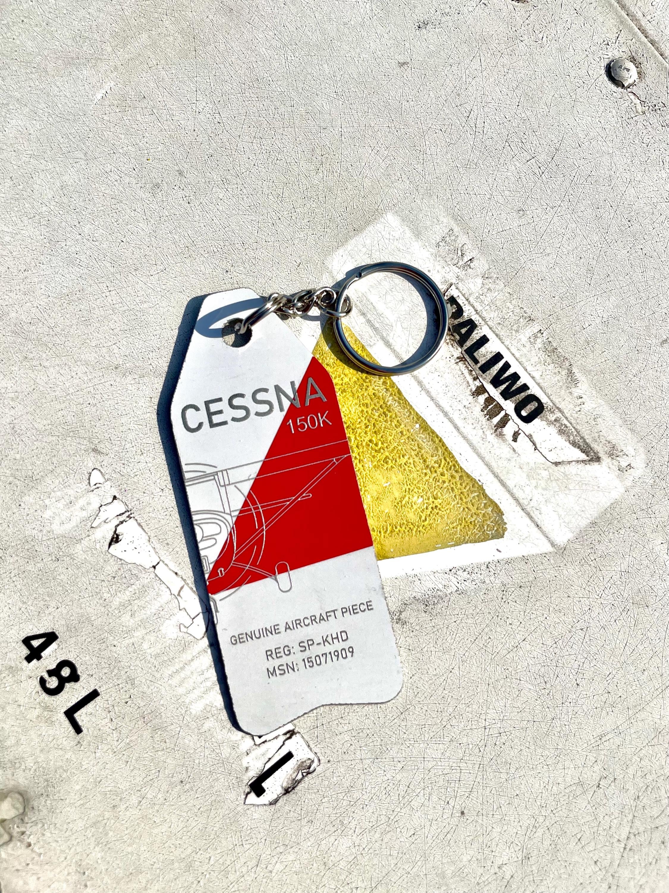 Cessna 150K SP-KHD Tag/keychain, Genuine Aircraft Piece - Etsy