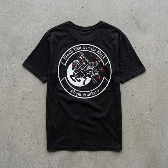 160th SOAR Death Waits in the Dark Night Stalkers Tee, T-shirt - Etsy