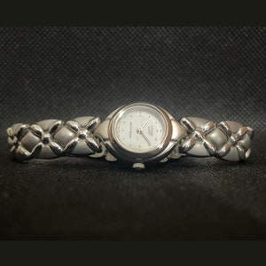 Vintage Citizen Quartz - Original 1980s - Rare from collectionist - Women&#39;s watch