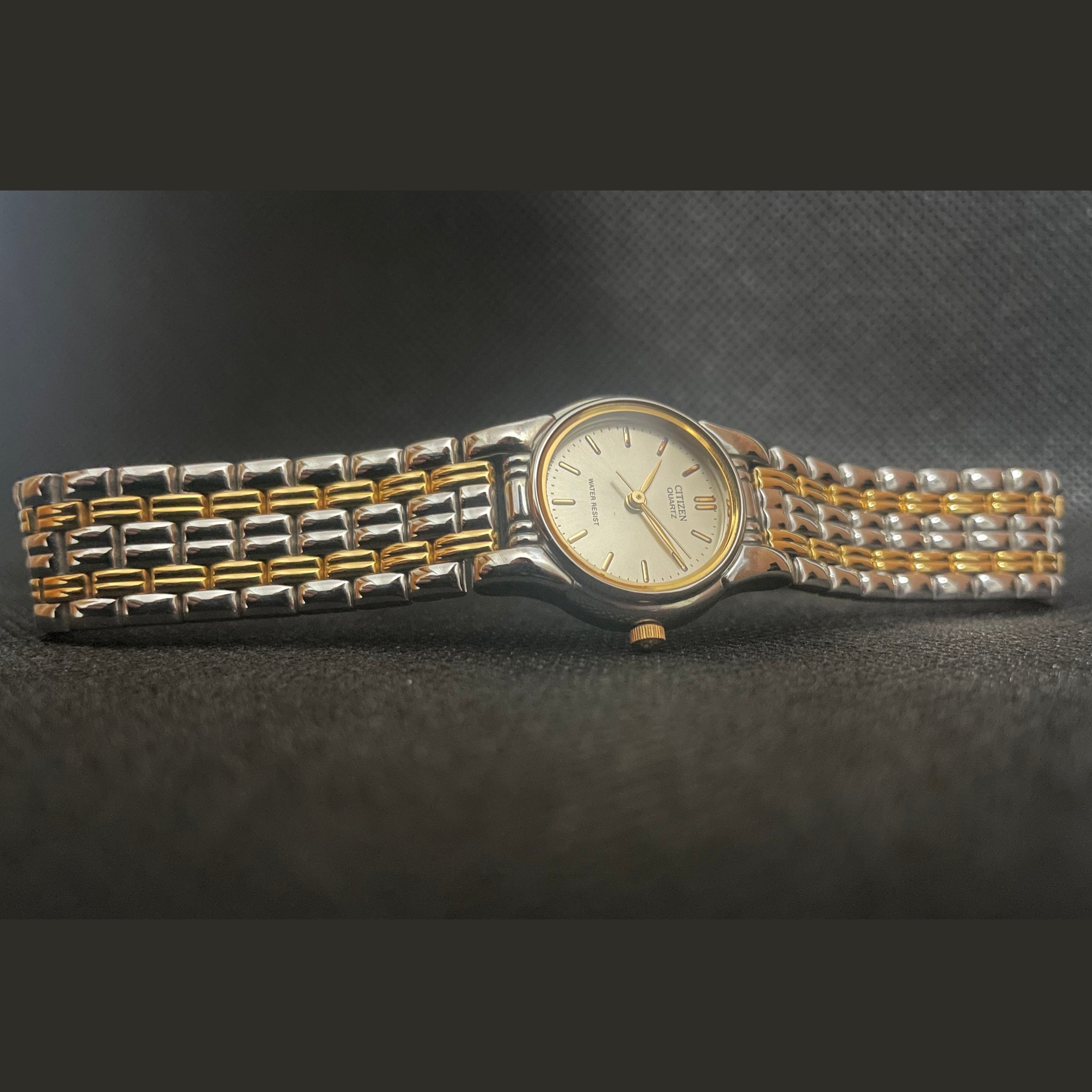 vintage quartz watch 水晶時計 VTG CITIZEN Water Resist Quartz Watch Day Date Two Tone No