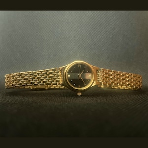 Vintage Citizen Quartz - Original 1980s - Rare from collectionist - Unisex Watch