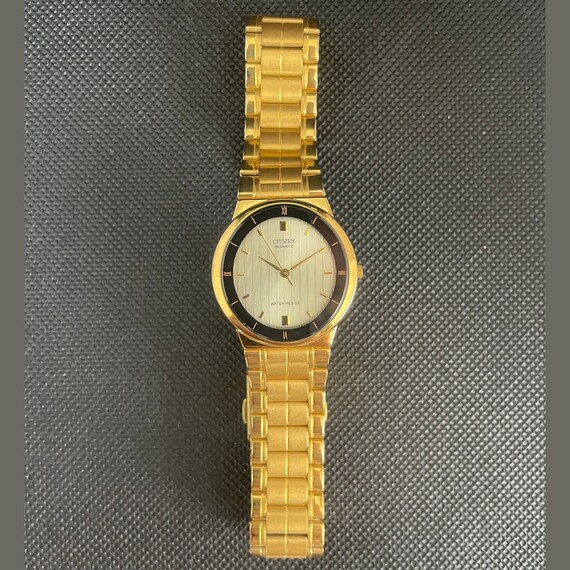 Montre Vintage Rare Citizen Club La Mer 5530-H02179Y Quartz Années 80 - Occasion