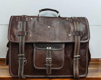Personalisierte Leder Laptop-Aktentasche: Messenger Bag für Herren