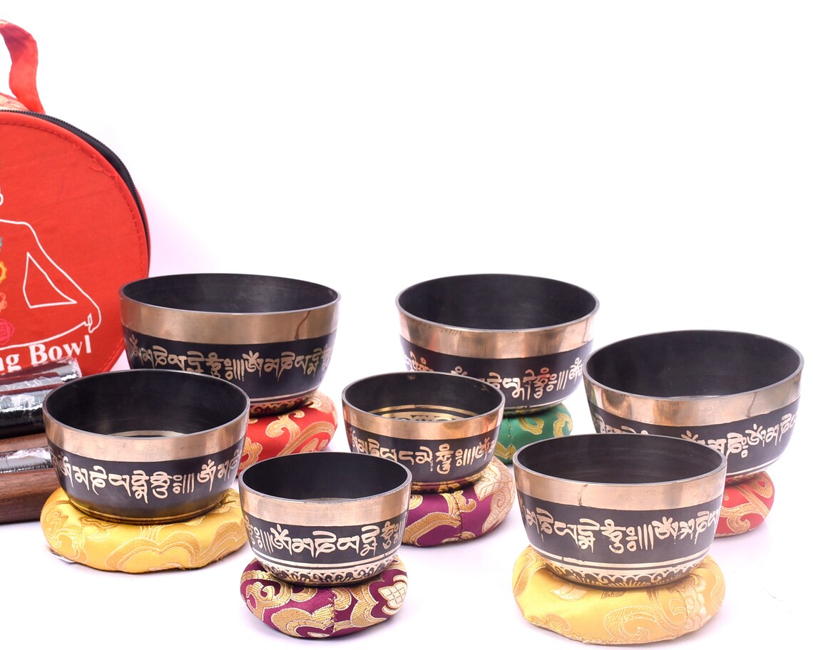 Tibetan Singing Bowl Set of 7 | Mantra Etched Singing Bowl Set of 7 ...