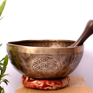 9 inches Diameter Singing Bowl | Flower of Life Carving Bowl | Handmade Singing Bowl | Deep Sound Vibration Bowl | Himalayan Singing Bowl