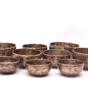 9 Piece Singing Bowl Set (10-15cm): Hand Hammered Meditation Bowls
