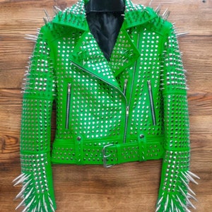 Veste motard cloutée pour femmes - Veste en cuir verte Brando cloutée longue et longue punk pour femmes - Femme Punk-Lederjacke mit Nieten