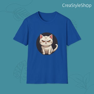Unisex cotton t-shirt "Angry Cat" - Angry cat is in the place Royal