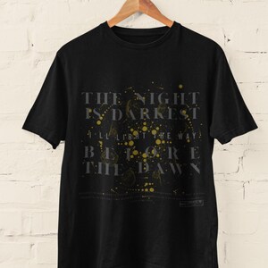 Girl Power, Feminista, Florence and The Machine, La noche es más oscura antes del amanecer, Motivacional, Camiseta de festival, Camiseta activista única, Movimiento imagen 2