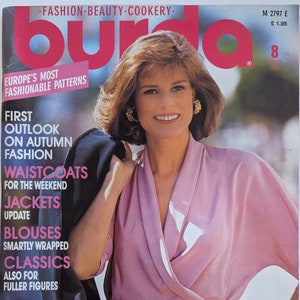 1990/08 BURDA MODEN Vintage Fashion Magazine, vintage sewing pattern, 90s fashion, sewing magazine
