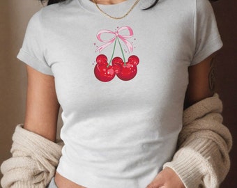 Cherry Mouse Coquette Baby T-Shirt, Schleife Damen Y2K 90er Jahre Shirt Prinzessin Ästhetisches Top, trendiges Familienurlaubsoutfit, weiches Mädchen-Ära-Geschenk für Sie