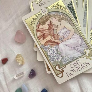 Direto ao Coração – Leitura de 3 Cartas sobre Amor e Vida