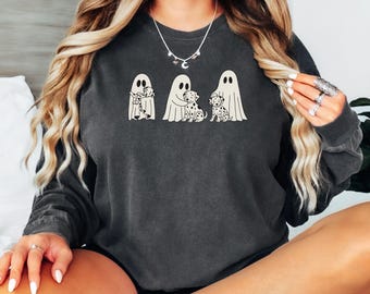 Comfort Colors® Dalmatian Halloween Ghost Shirt: Spooky Dog Mom Gift
