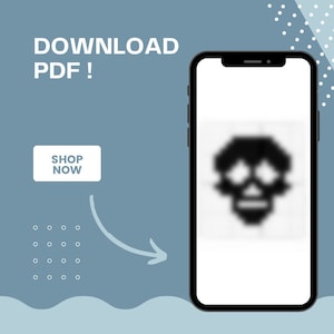 Könnte beinhalten: Ein Smartphone, auf dem ein schwarz-weißes Totenkopf-Motiv auf weißem Hintergrund angezeigt wird. Das Telefon befindet sich auf einem blauen Hintergrund mit dem Text "DOWNLOAD PDF!" und einem Button mit der Aufschrift "JETZT KAUFEN".