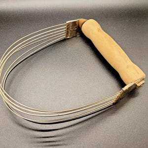 Vintage Androck Pastry cutter