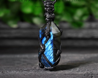 Natural Stone Wrapped Double Points Pendant Necklace- Labradorite Gemstone Pendant Necklace -Healing Crystal Spiritual Protection Gift