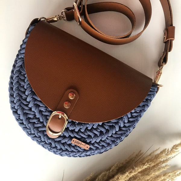torebka listonoszka na szydełku wzór jodełka / crochet messenger bag with herringbone pattern