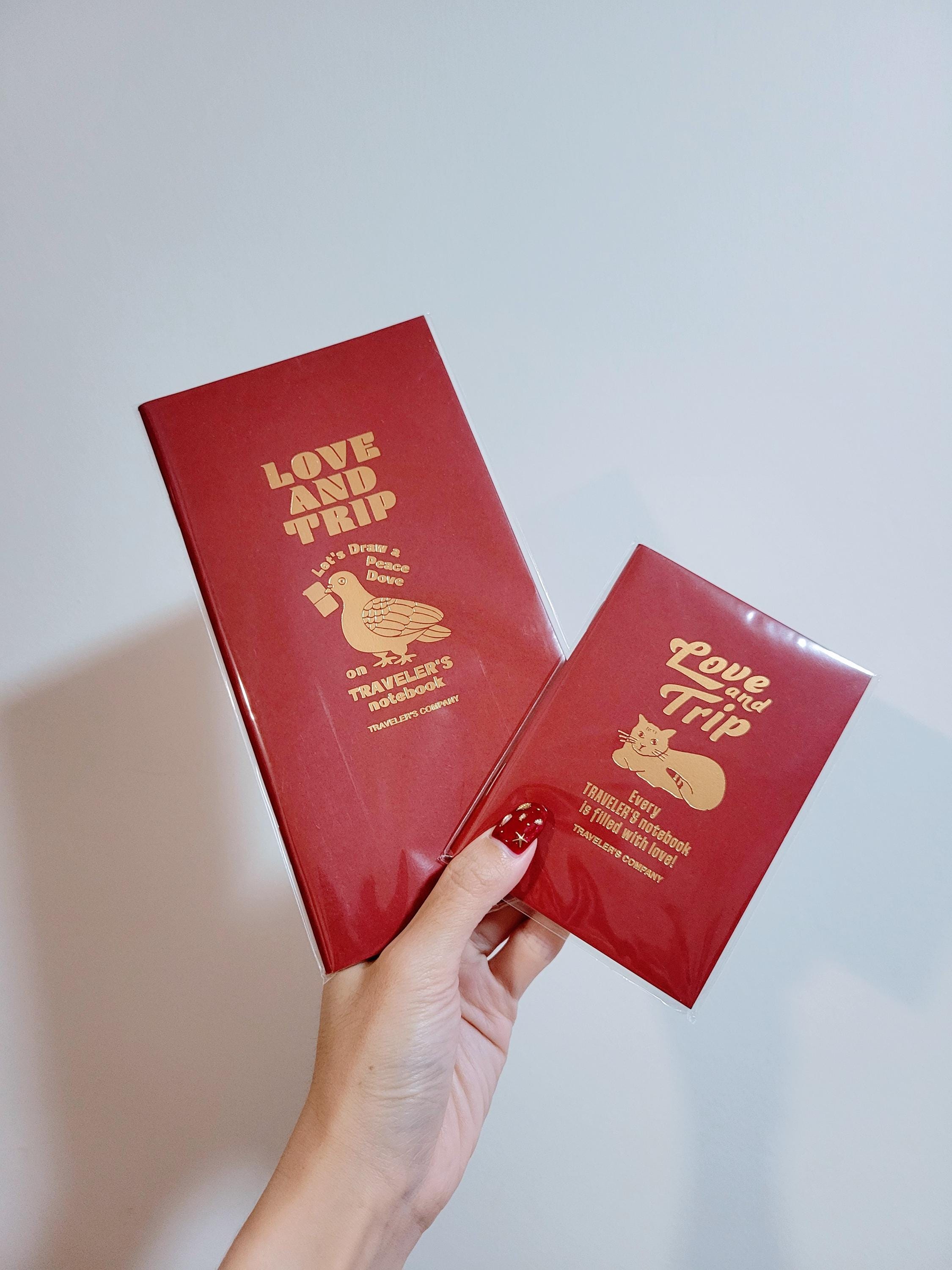 TRAVELER'S COMPANY Traveler's Notebook Love and Trip Edition Red