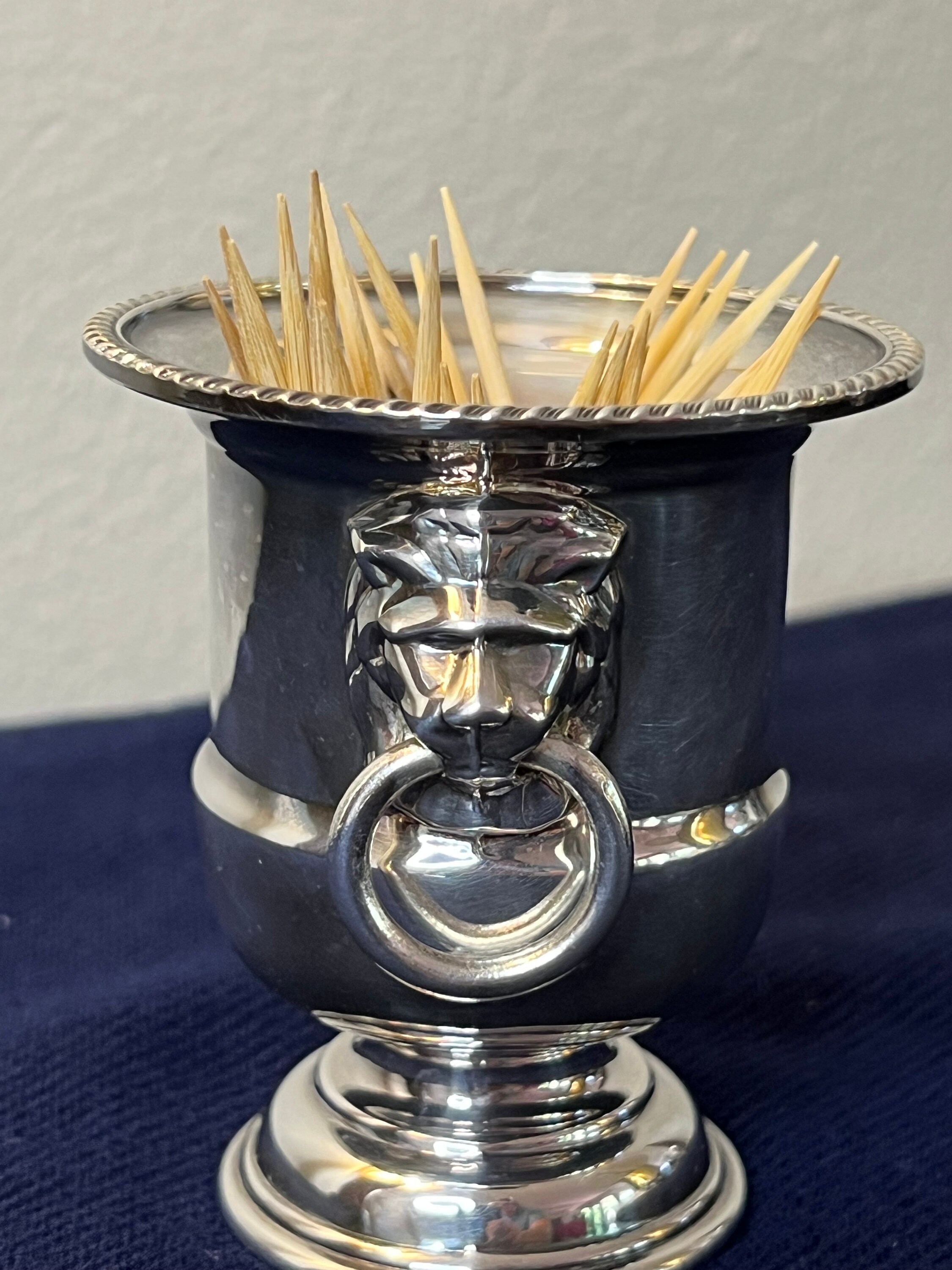 Sheffield England Lions Head Silver Plated Vintage Viners Etsy