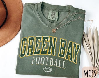 Vintage Green Bay Football Shirt, Mens Womens Green Bay T-Shirt, Sunday Football Tee, Green Bay Football Shirt, Football Jersey Apparel