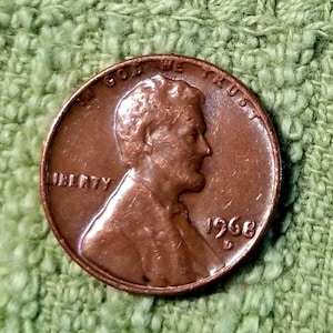 Lincoln Memorial One Cent 1968-D (Error in the letter R)