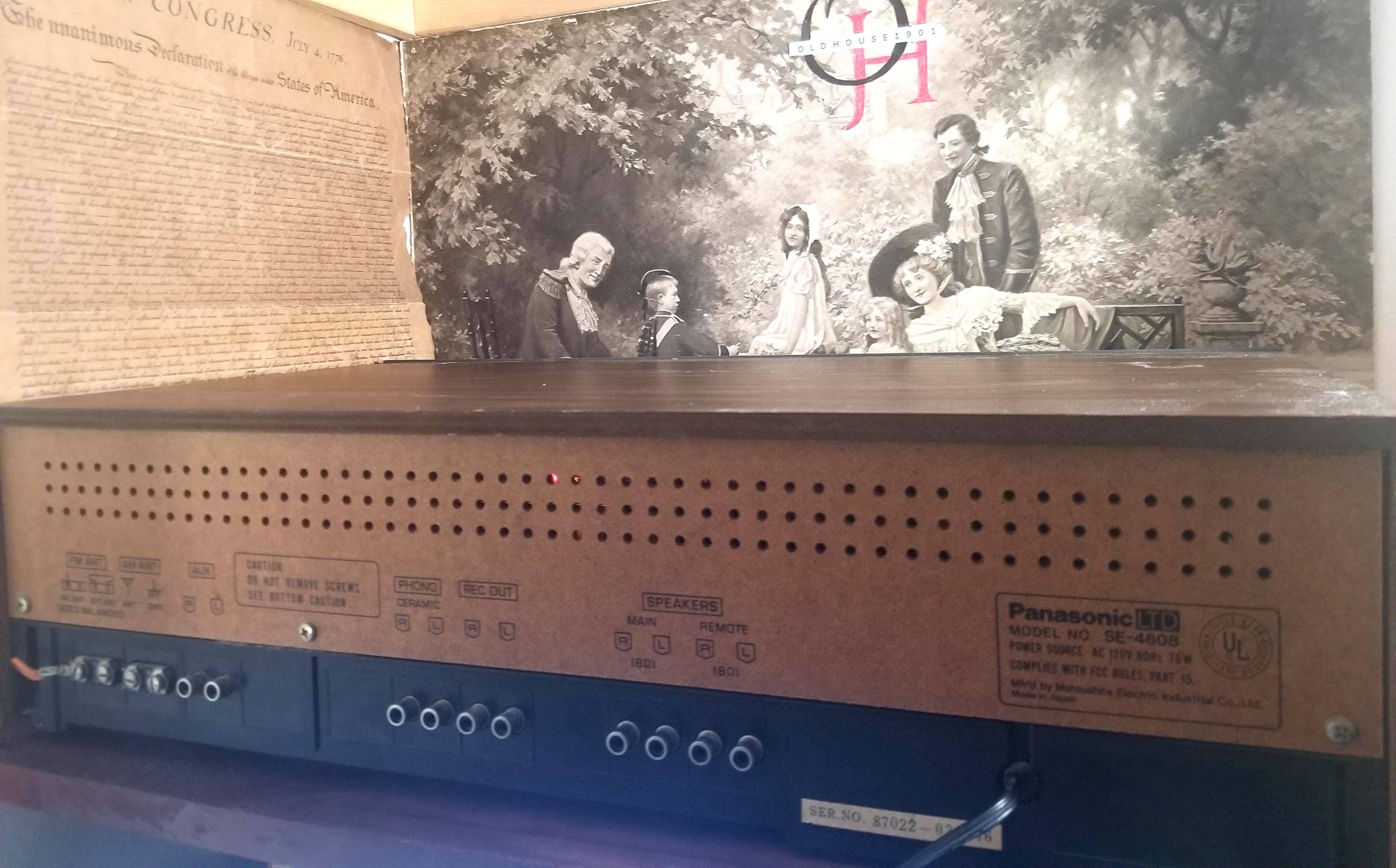 Panasonic SE-4608 Am/fm/cassette Compact Combo Stereo. Sold for
