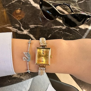 Women&#39;s luxury watch