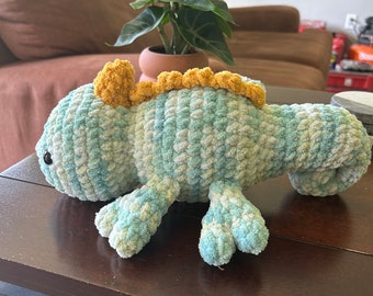 Crochet Chameleon Plushie