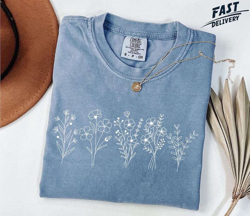 Comfort Colors Wildflower Shirt, Floral Cottagecore Shirt, Botanical Shirt, Flower Shirt, Nature Shirt, Wildflower Tshirt,Wild Flower Shirt immagine 1