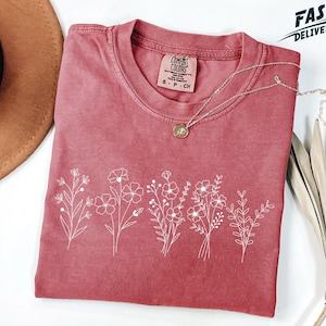 Comfort Colors Wildflower Shirt, Floral Cottagecore Shirt, Botanical Shirt, Flower Shirt, Nature Shirt, Wildflower Tshirt,Wild Flower Shirt immagine 3