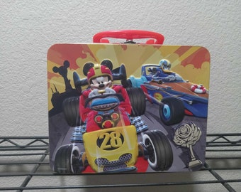 Vintage Disney Mickey Mouse Metal Lunch Box