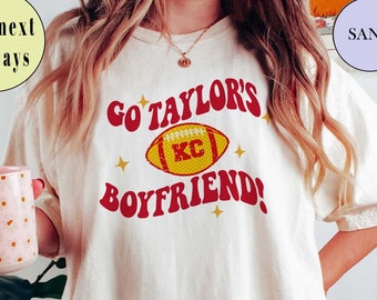 Travis Kelce and Swiftie Go Taylors Boyfriend Shirt and Sweatshirt Gift Merch Fans, Travis Kelce Swifties America Football Shirt Gift Fans