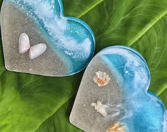 Posavasos de resina hechos a mano con arena de Florida y conchas marinas: Coastal Decor
