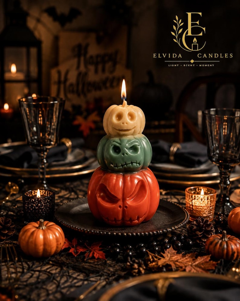 Halloween-Kürbiskerze, gruselige Kürbiskerze aus Sojawachs, Herbstdeko, Gothic-Halloween-Deko, handgefertigtes Herbstgeschenk Bild 6