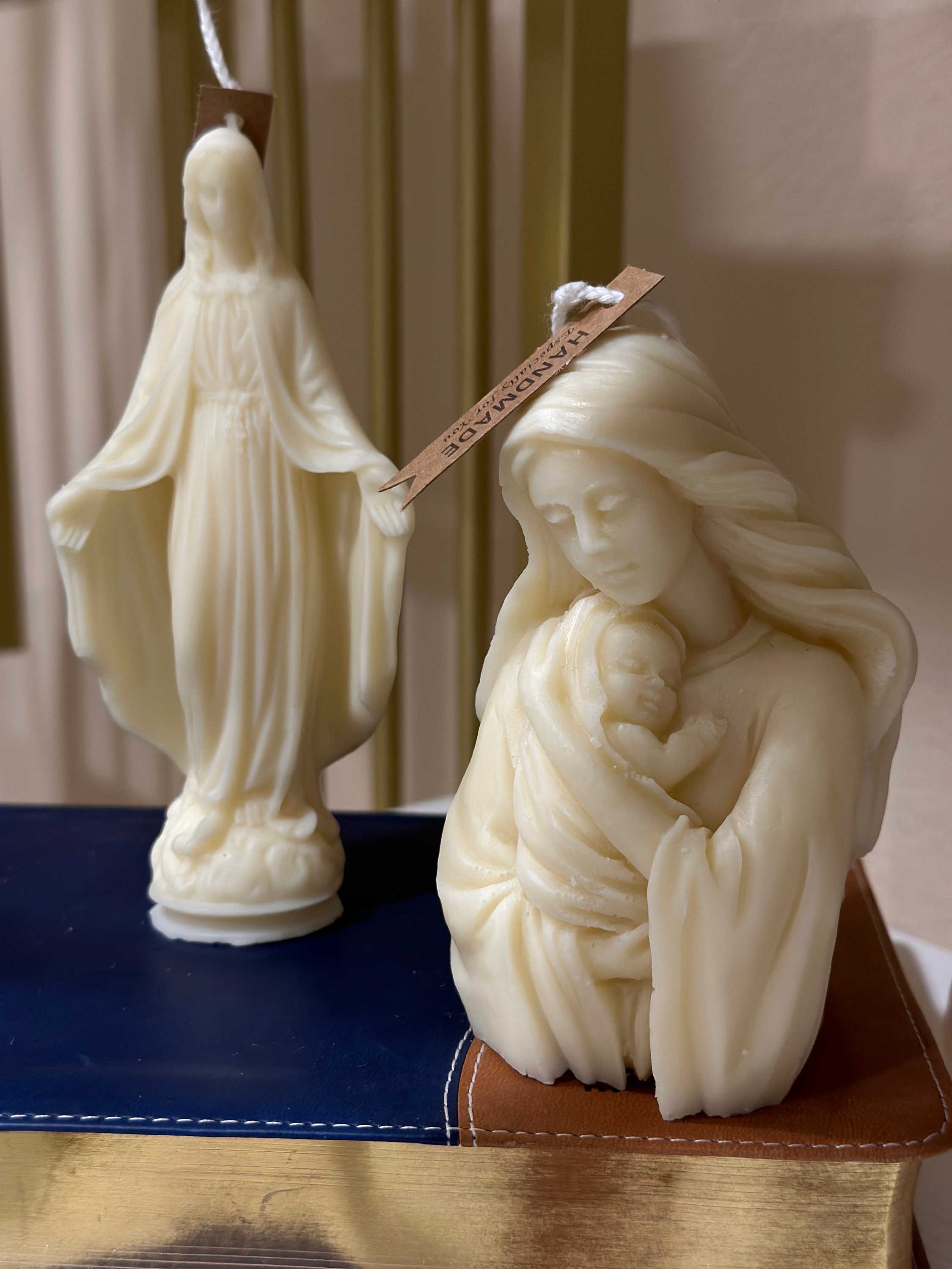 Lot De 2 Bougies Liturgiques Sainte Vierge Marie 16 Cm - Bougies De Prière Dévotion Catholique
