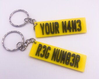 Gepersonaliseerde nummerplaat sleutelhanger - Aangepaste sleutelhanger - UK Reg Plate - Autosleutelhangeraccessoires - Geslaagd rijexamen - Nieuwe auto cadeau - 17e