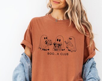 Camisa de libros de lectura de fantasmas, regalo de fantasmas para amantes de los libros, camisa linda de fantasmas, camisa de Halloween para mujeres, camisa de temporada espeluznante, camiseta gráfica de otoño