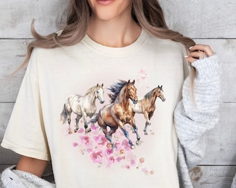 Floral wild horses shirt, Horse shirt, Floral western tee, Horse lover tee, Horse Lover Gift, Horse Rider T-shirt, Equestrian TShirt