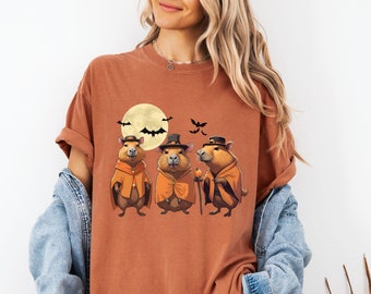 Capybara shirt, Halloween tee, Comfort Colors tee, Capybara Wizard shirt, Capybara Halloween tshirt, Spooky season tee, Cute capybara tee