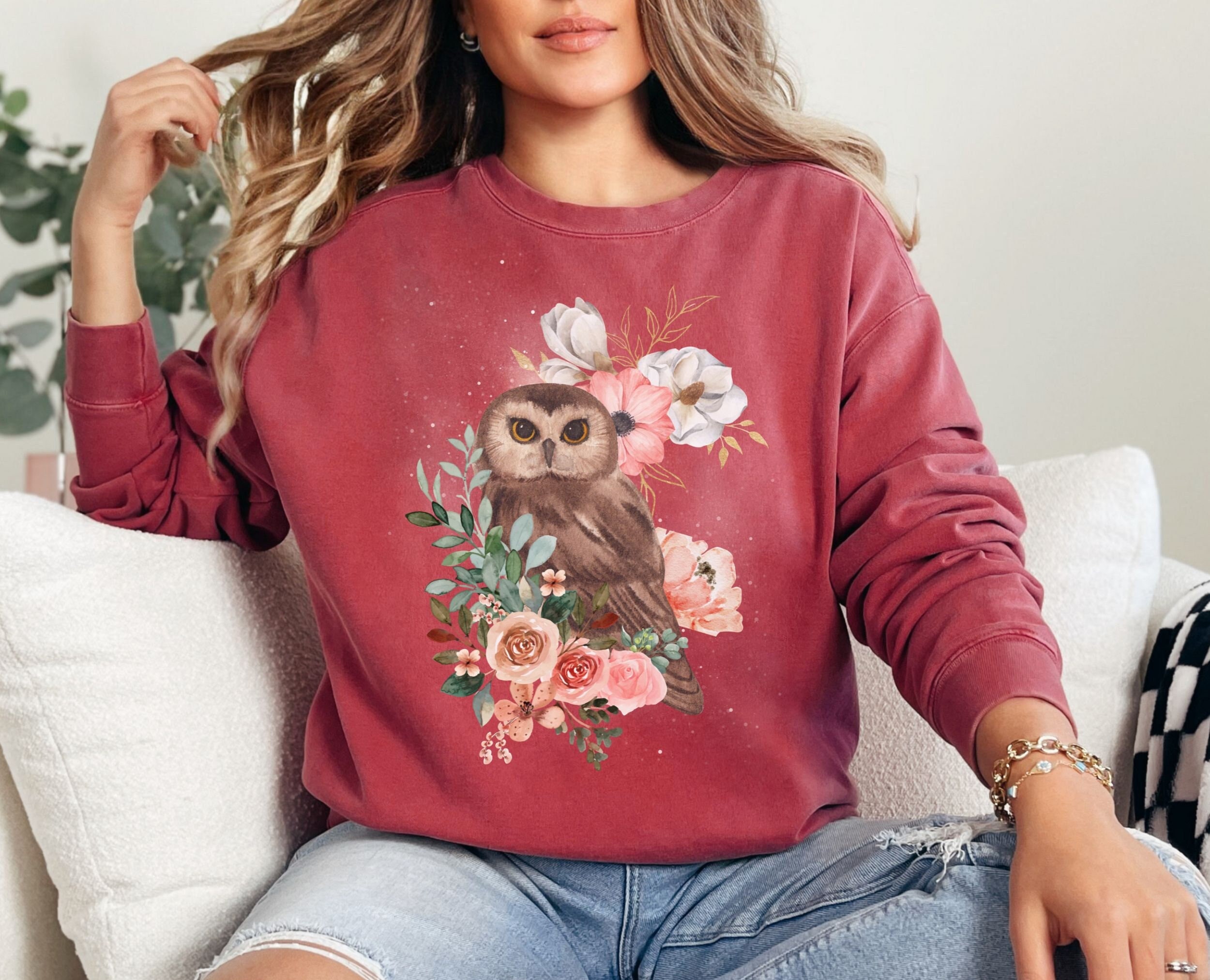 Floral Owl Shirt, Flower sweatshirt, Bird lover Gift, Gardener Shirt, Nature Lover Animal graphics t