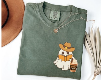 Comfort Colors® Camicia da caffè fantasma carino, t-shirt da caffè ghiacciato carino piccolo fantasma, camicia fantasma Boo, camicia da caffè fantasma, amanti del caffè di Halloween