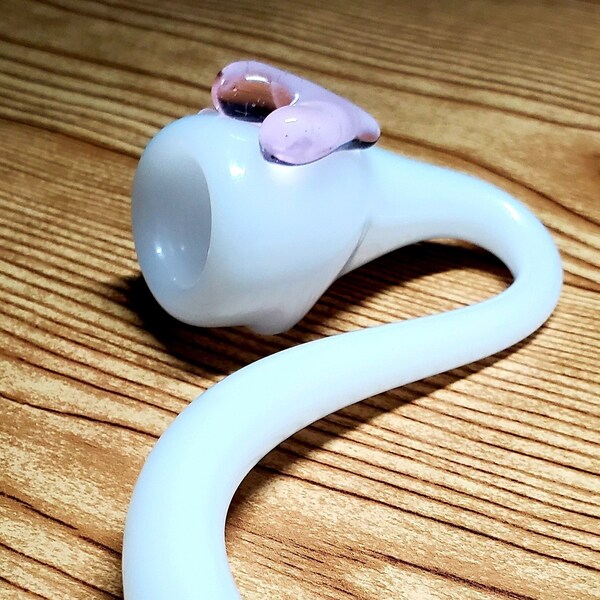 Sherlock Heart Pipe (white of black available)