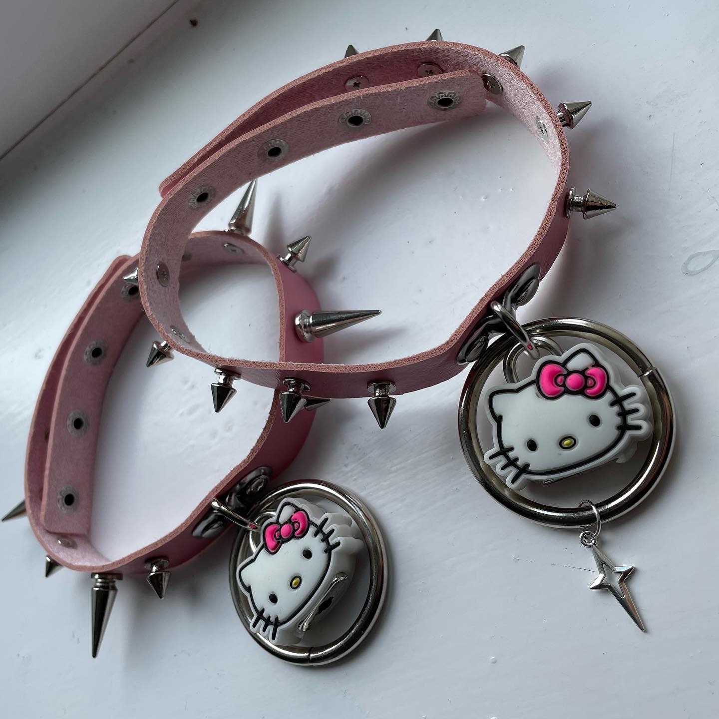 Hello kitty sale collar choker
