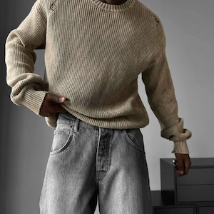 Men&#39;s Knit Pullover Sweater: Distressed Streetwear Style
