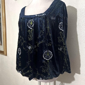 Anthropologie Velvet Blouse Blue Floral Green Puff Sleeves Size Small Boho EUC image 2