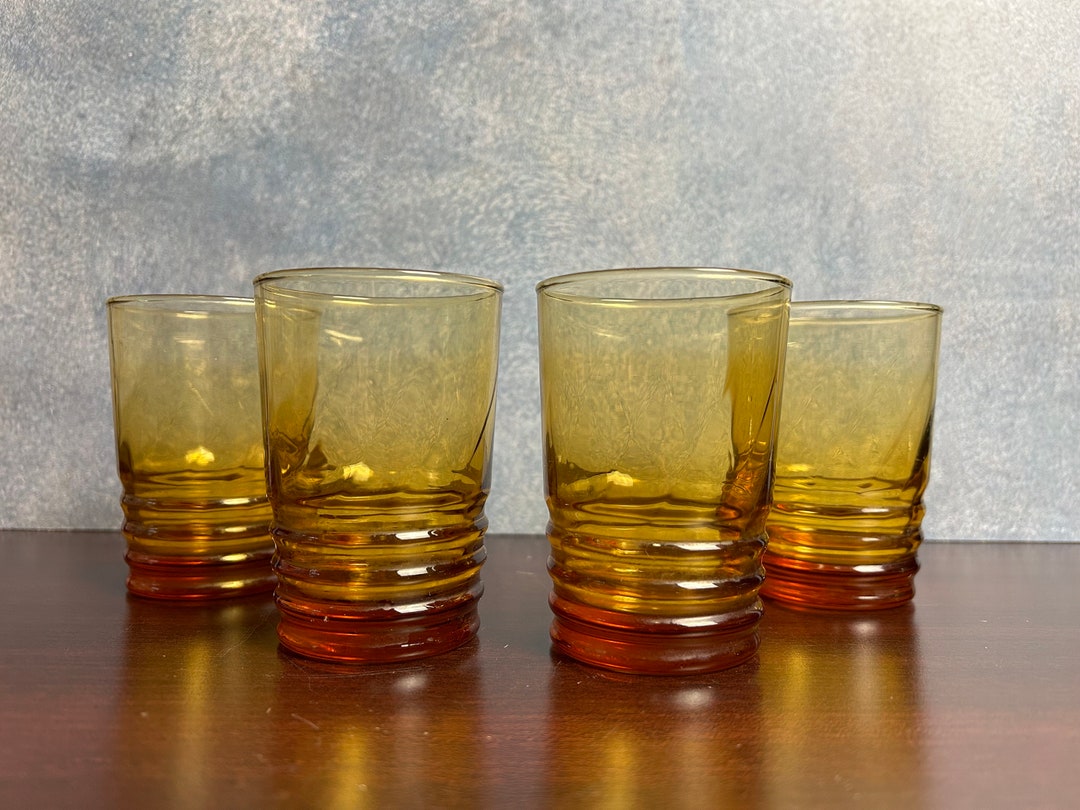 Vintage Midcentury Modern Libbey 4 Ounce Juice Glasses, Adorable Retro 70's Amber Hue Glasses