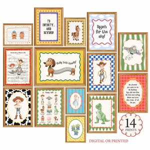 Könnte beinhalten: Eine Sammlung von 14 gerahmten Wandkunstdrucken mit Toy Story-Figuren und Zitaten. Die Drucke zeigen Illustrationen von Woody, Buzz Lightyear, Slinky Dog und anderen, mit Texten wie To Infinity and Beyond, Reach for the sky und Golly bob-howdy.