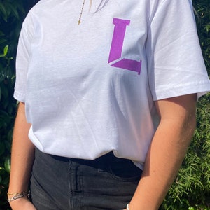 Customizable t-shirt