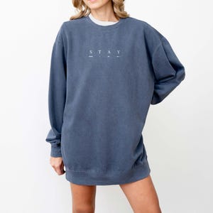 Interstellar STAY Sweatshirt – Minimalist Sci-Fi Cinema